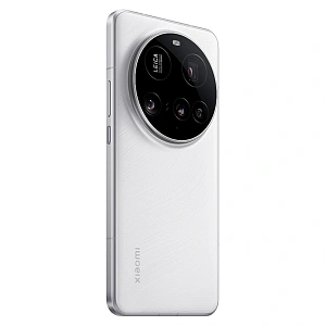  Xiaomi 15 Ultra — фотография смартфона